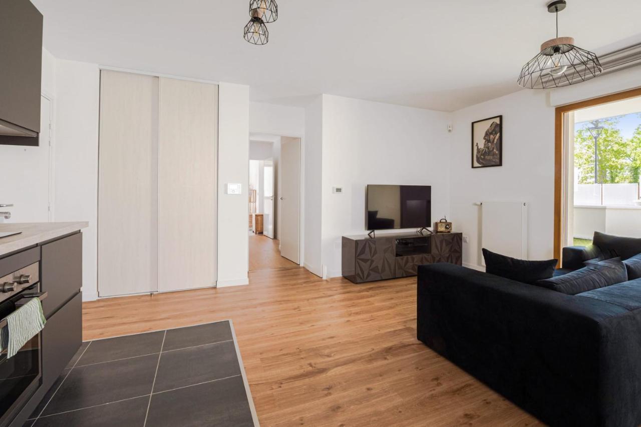 Cosygreen77 Modern Apartment With Garden And Parking มานี-เลอ-องเกรอ ภายนอก รูปภาพ