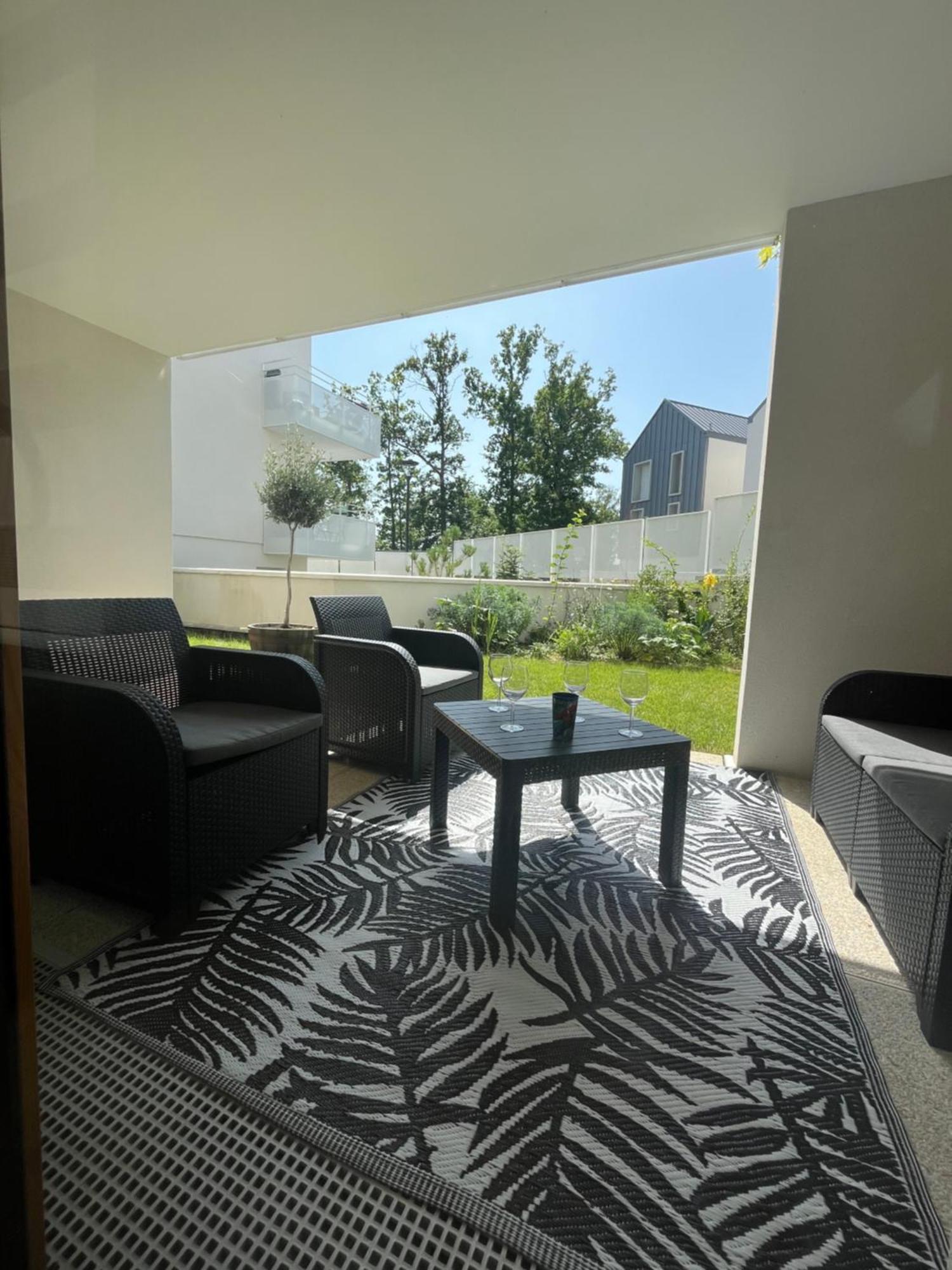 Cosygreen77 Modern Apartment With Garden And Parking มานี-เลอ-องเกรอ ภายนอก รูปภาพ
