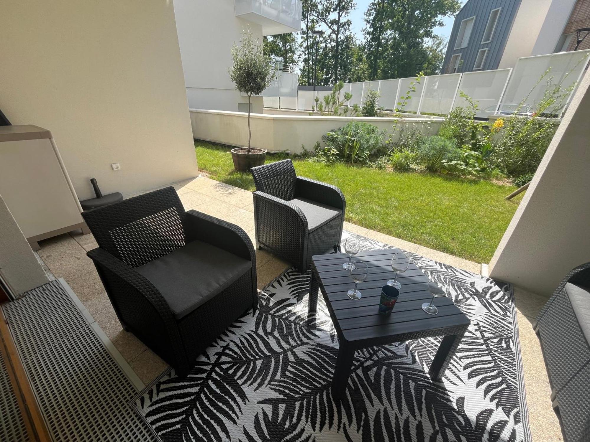 Cosygreen77 Modern Apartment With Garden And Parking มานี-เลอ-องเกรอ ภายนอก รูปภาพ